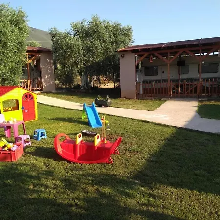Campsite Caravan Rona *