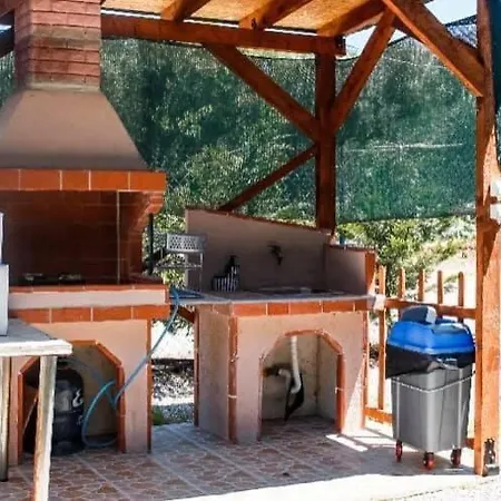 Caravan Rona