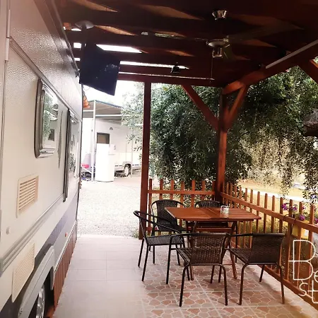 Caravan Rona Campsite Skala Kallirakhis